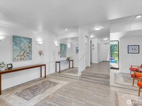654 W Olympic Place 101, Seattle WA 98119
