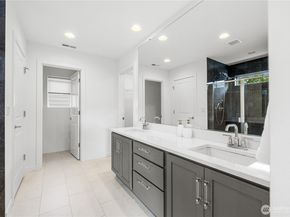 1124 133rd Place SW, Everett WA 98204