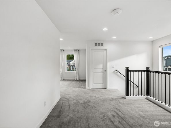 1124 133rd Place SW, Everett WA 98204