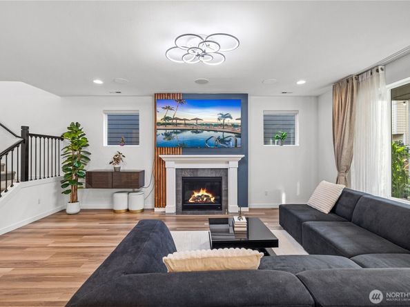 1124 133rd Place SW, Everett WA 98204