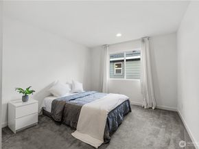 1124 133rd Place SW, Everett WA 98204