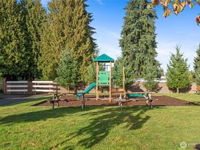 1124 133rd Place SW, Everett WA 98204