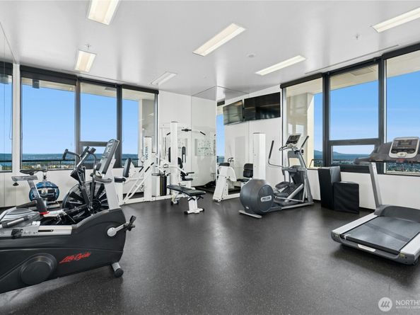 1301 Spring Street 8B, Seattle WA 98104