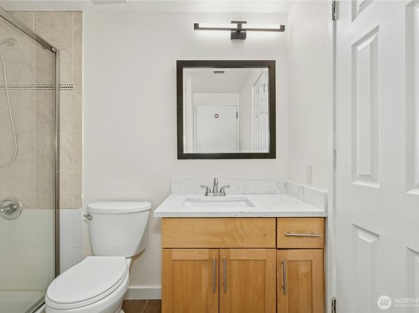 1301 Spring Street 8B, Seattle WA 98104