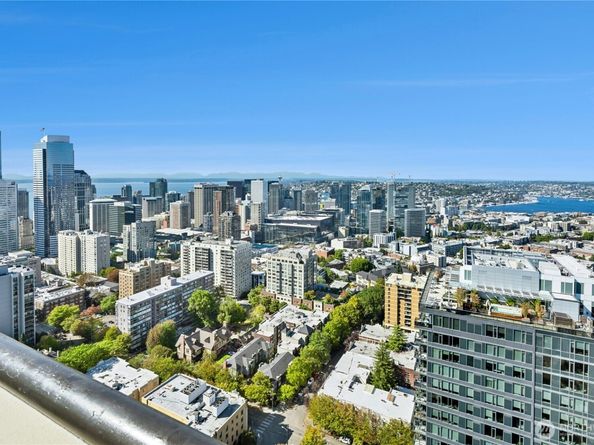 1301 Spring Street 8B, Seattle WA 98104