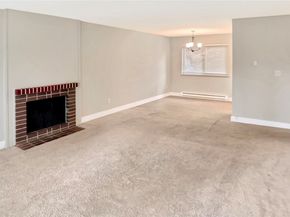 8823 Holly Drive H103, Everett WA 98208