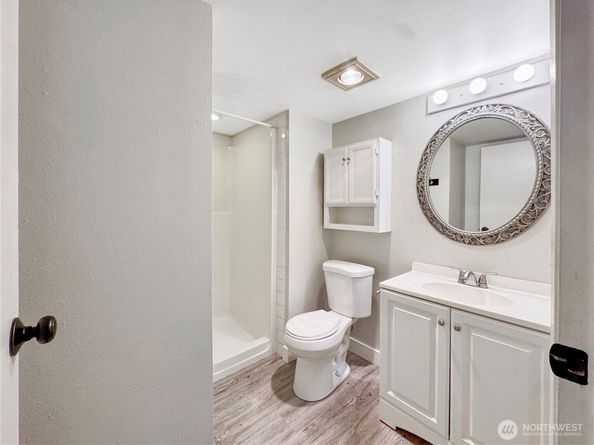 8823 Holly Drive H103, Everett WA 98208