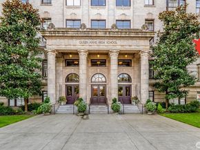 201 Galer Street 334, Seattle WA 98109