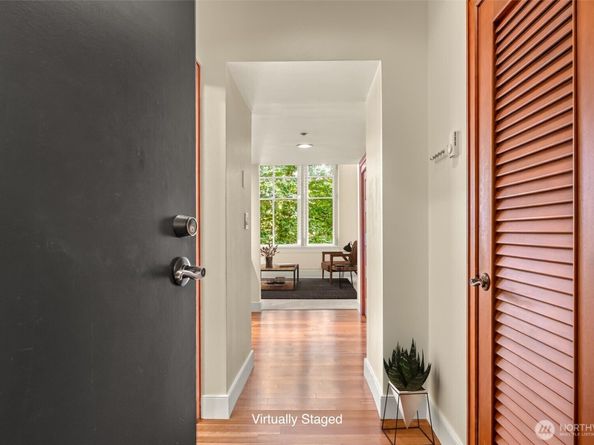201 Galer Street 334, Seattle WA 98109