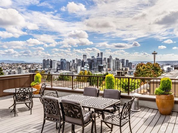 201 Galer Street 334, Seattle WA 98109