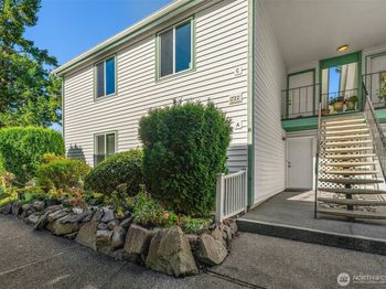 1722 SW 318th Place