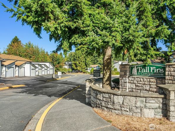 1722 SW 318th Place 41A, Federal Way WA 98023