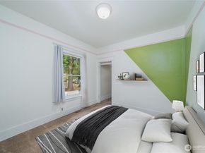 329 NE 51st Street, Seattle WA 98105