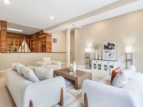 17606 NE 27th Street, Redmond WA 98052