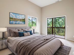 17606 NE 27th Street, Redmond WA 98052