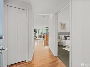 1188 106th Avenue NE 222, Bellevue WA 98004