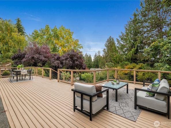 6405 NE 129th Place, Kirkland WA 98034