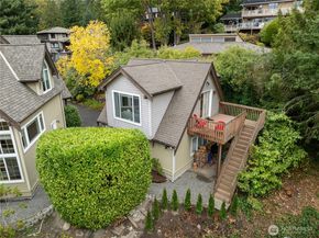 6405 NE 129th Place, Kirkland WA 98034