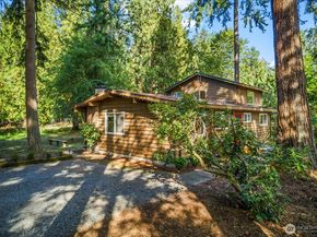 1910 220th Avenue SE, Sammamish WA 98075