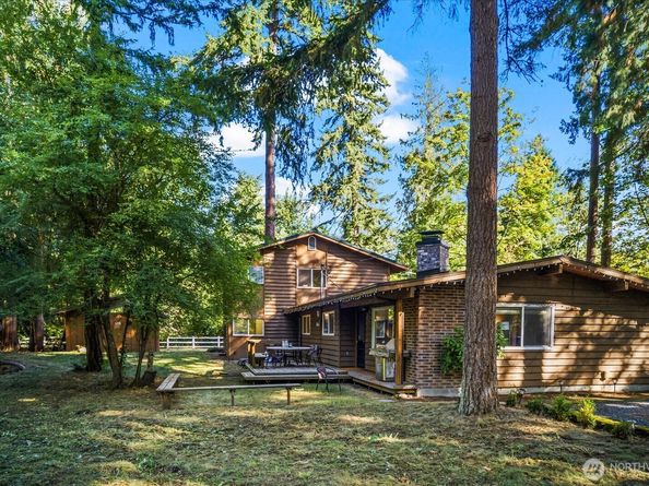 1910 220th Avenue SE, Sammamish WA 98075