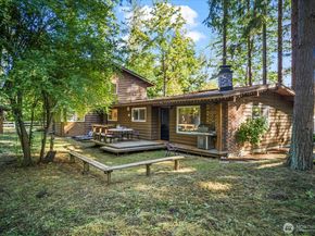 1910 220th Avenue SE, Sammamish WA 98075