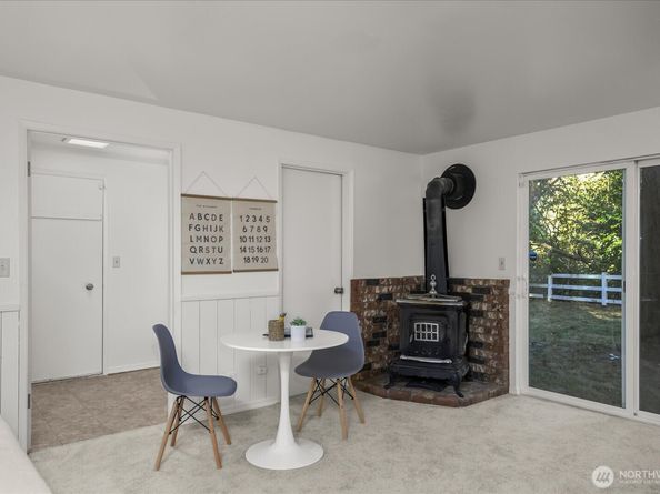 1910 220th Avenue SE, Sammamish WA 98075