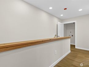 1401 N 137th Street, Seattle WA 98133