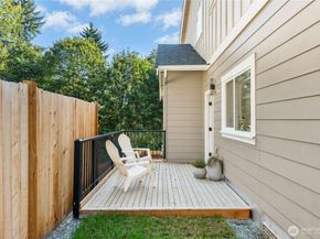 8510 Shadow Wood Drive B, Everett WA 98208
