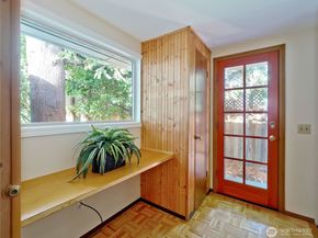6042 NE 200th Street, Kenmore WA 98028