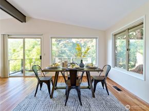 6042 NE 200th Street, Kenmore WA 98028