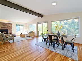 6042 NE 200th Street, Kenmore WA 98028