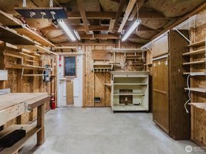 7600 Sandy Way NE, Poulsbo WA 98370