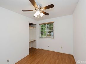 7600 Sandy Way NE, Poulsbo WA 98370