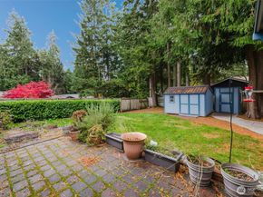 7600 Sandy Way NE, Poulsbo WA 98370