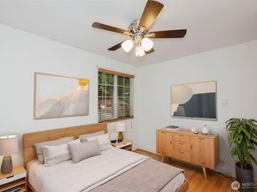 7600 Sandy Way NE, Poulsbo WA 98370