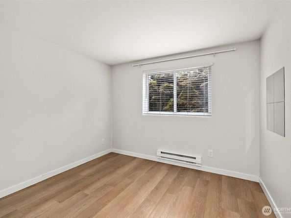 200 Mountain Park Boulevard SW A103, Issaquah WA 98027