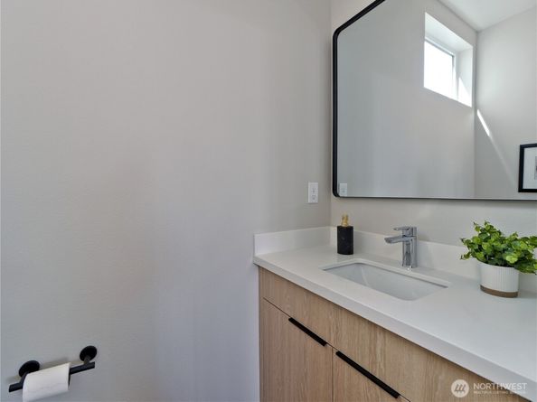 6920 A Flora Avenue S, Seattle WA 98108