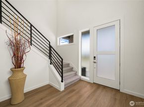 19512 116 Place SE, Kent WA 98031