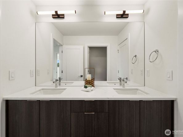 19512 116 Place SE, Kent WA 98031