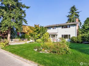 12832 NE 84th Street, Kirkland WA 98033