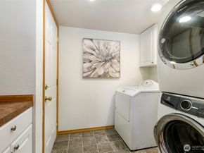 12832 NE 84th Street, Kirkland WA 98033