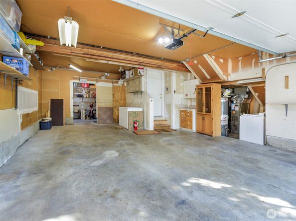 12832 NE 84th Street, Kirkland WA 98033