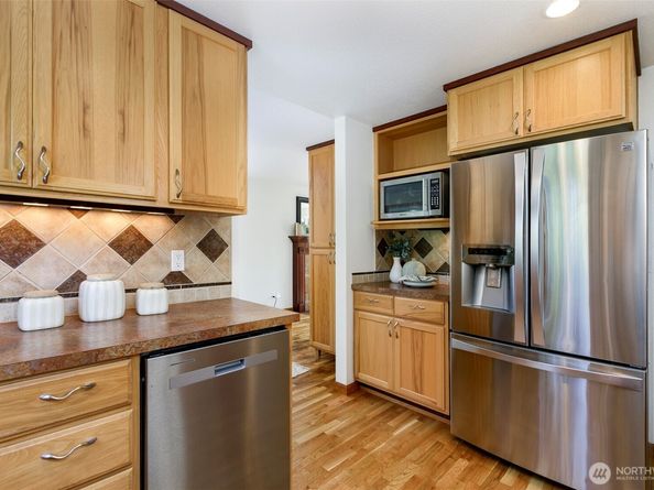 12832 NE 84th Street, Kirkland WA 98033