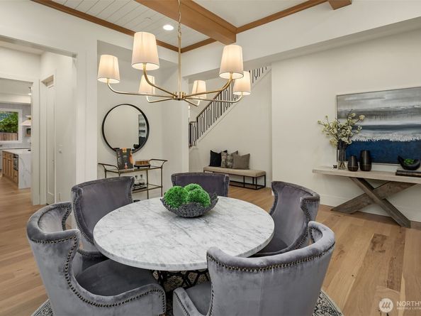 16238 SE 10th Street, Bellevue WA 98008