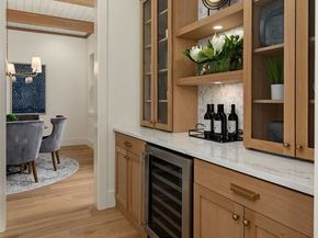 16238 SE 10th Street, Bellevue WA 98008