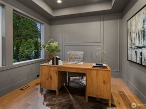 16238 SE 10th Street, Bellevue WA 98008