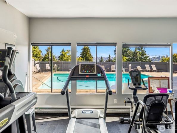 3601 24th Avenue W 207, Seattle WA 98199