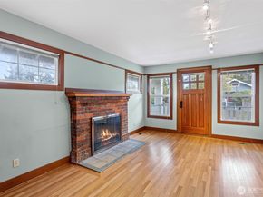 7400 32nd Ave NW, Seattle WA 98117