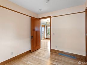 7400 32nd Ave NW, Seattle WA 98117