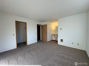 1410 W Casino Road 26, Everett WA 98204